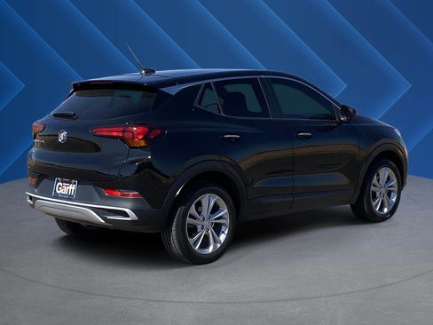 Used 2022 Buick Encore GX Preferred w/ Cold Weather Comfort Package FWD image 3