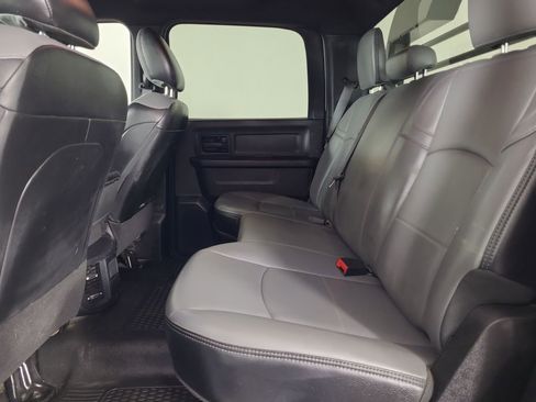 Used 2024 RAM 3500 Tradesman w/ Chrome Appearance Group image 18