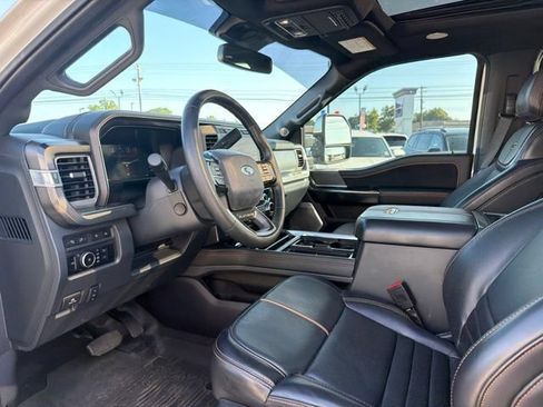 Used 2024 Ford F350 Platinum AWD/4WD image 13