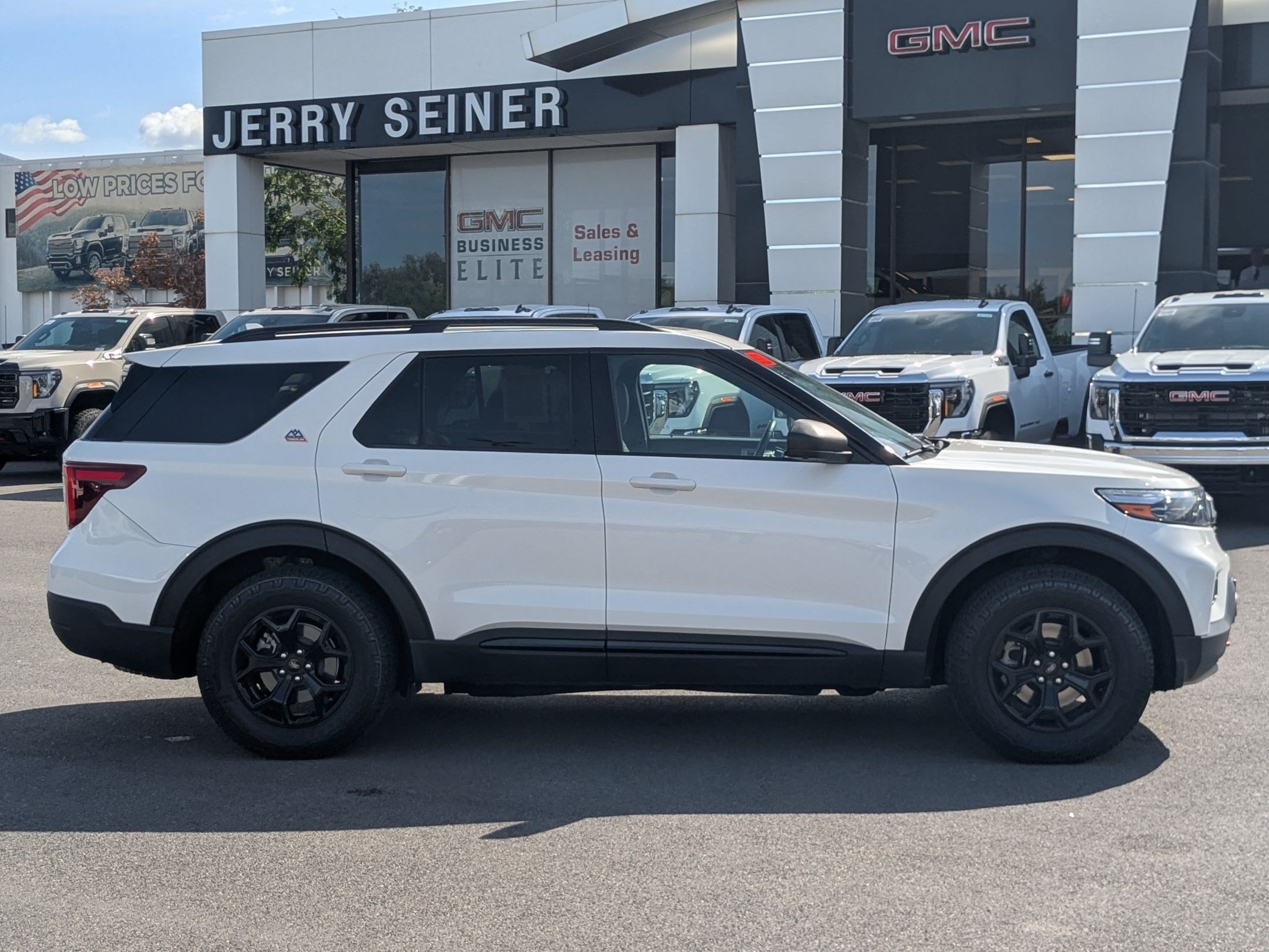 Used 2022 Ford Explorer Timberline AWD/4WD image 6