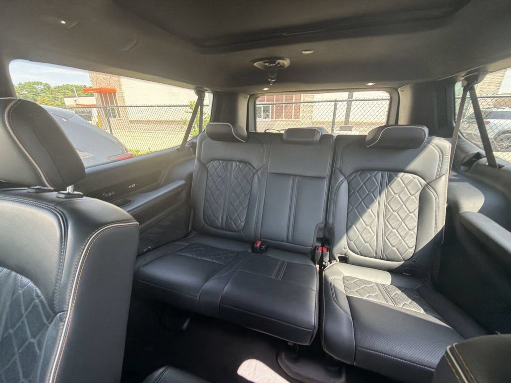 Used 2024 Jeep Grand Wagoneer L Series III AWD/4WD image 22