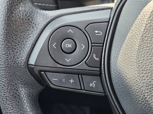Used 2025 Toyota RAV4 LE FWD image 23
