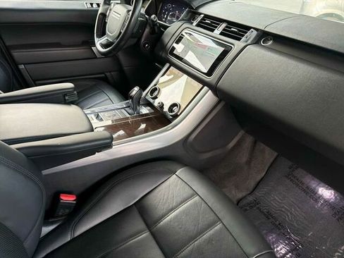 Used 2019 Land Rover Range Rover Sport HSE image 20