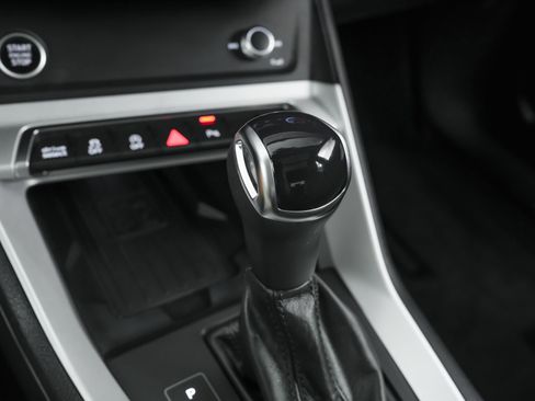 Certified 2024 Audi Q3 2.0T Premium image 31