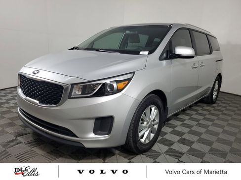 Used 2016 Kia Sedona LX w/ LX Convenience Package image 4