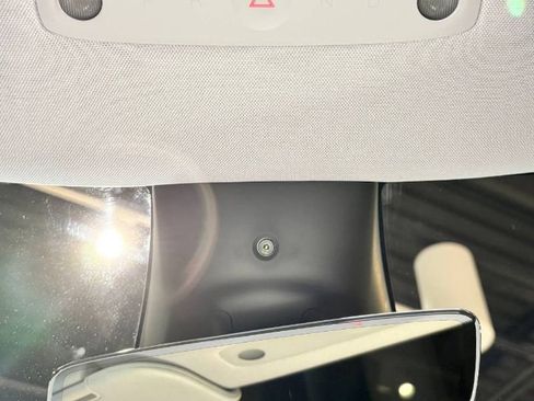 Used 2026 Tesla Model Y Long Range image 34