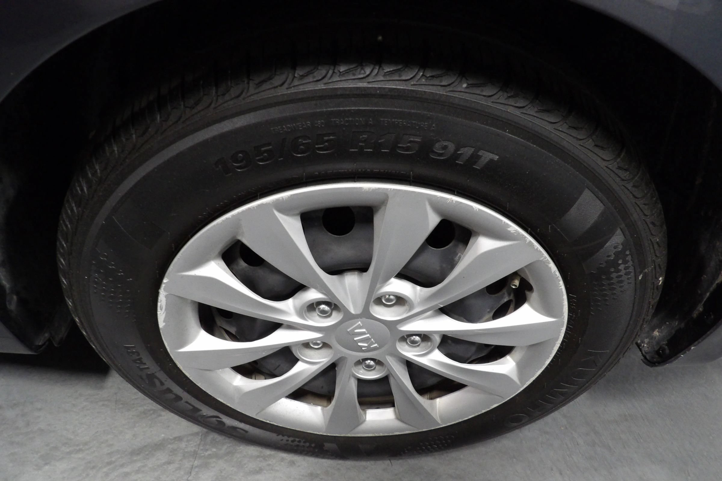 Used 2021 Kia Forte Sedan FWD image 21
