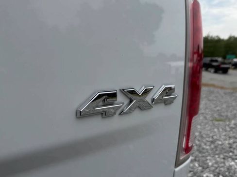 Used 2018 RAM 3500 Laramie AWD/4WD image 17