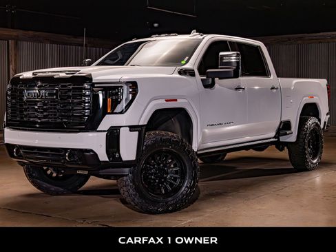 Used 2026 GMC Sierra 2500 Denali Ultimate AWD/4WD image 5
