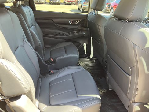 Used 2024 Subaru Ascent Limited image 17