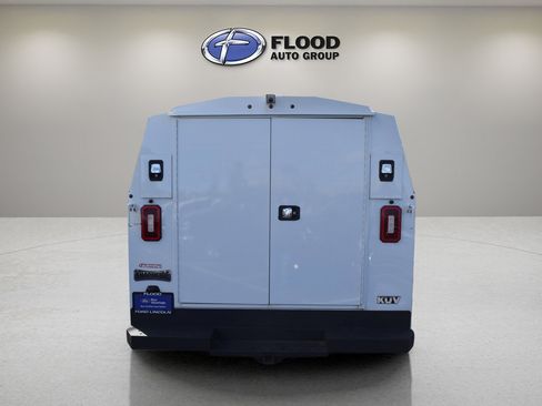 Used 2023 Ford E-350 and Econoline 350 Super Duty w/ Power Windows & Locks Group RWD image 5