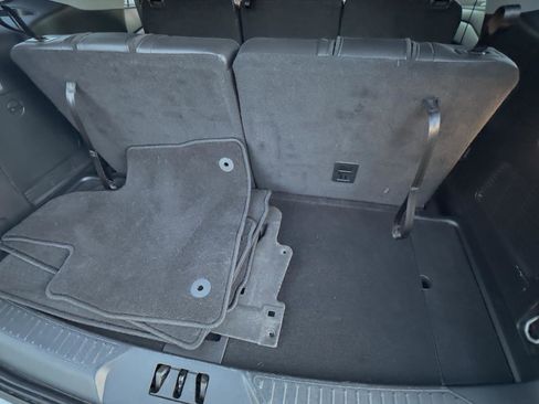 Certified 2023 Ford Explorer XLT w/ Equipment Group 202A image 9