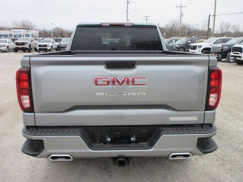 New 2026 GMC Sierra 1500 Elevation image 6
