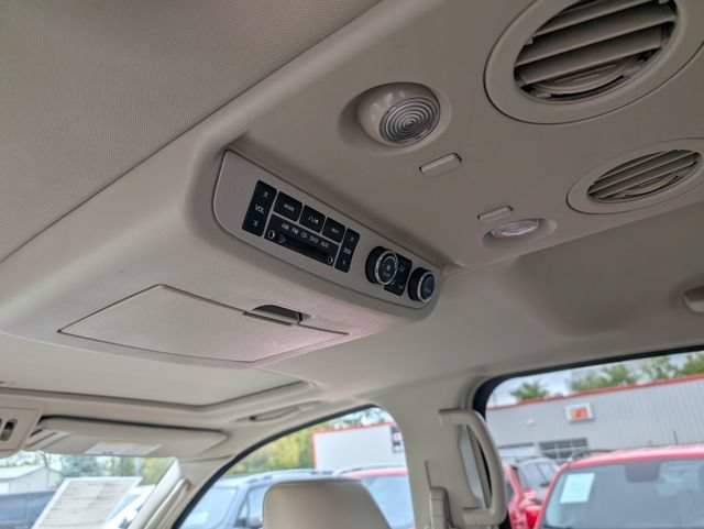 Used 2010 INFINITI QX56 4WD image 17