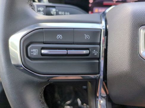 Used 2023 GMC Canyon Elevation w/ Elevation Premium Package RWD image 25