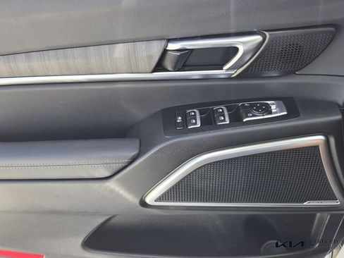 Used 2023 Kia Telluride EX image 34