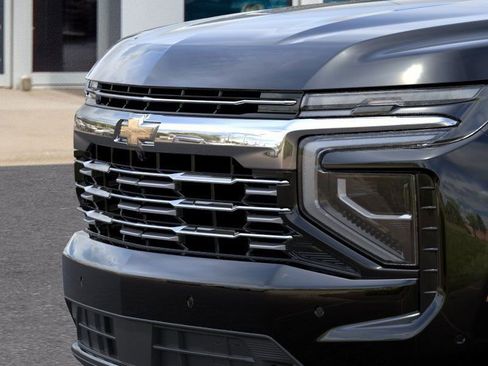 New 2026 Chevrolet Suburban Premier image 13