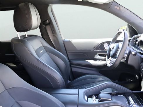 Certified 2022 Mercedes-Benz GLS 63 AMG 4MATIC image 11
