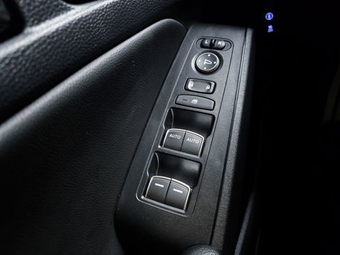 Certified 2022 Honda Civic EX-L image 24