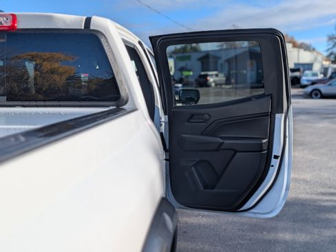 Used 2024 Chevrolet Colorado Trail Boss w/ Advanced Trailering Package image 38