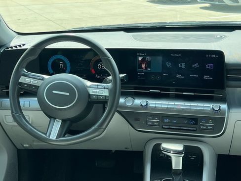 Used 2024 Hyundai Kona SEL FWD image 19