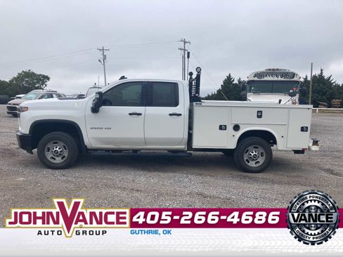 Used 2021 Chevrolet Silverado 2500 W/T w/ WT Fleet Convenience Package AWD/4WD image 2