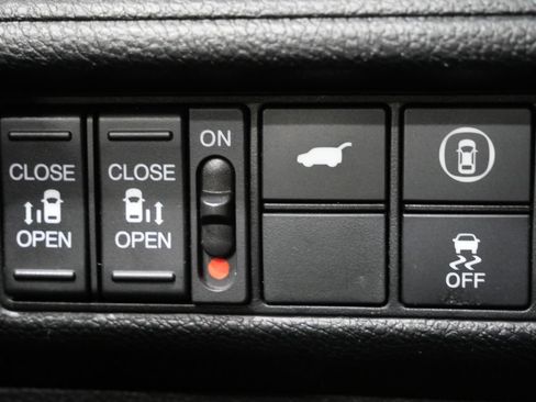 Used 2023 Honda Odyssey EX-L image 14