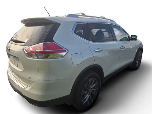 Used 2016 Nissan Rogue SL FWD image 14