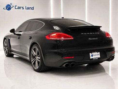 Used 2014 Porsche Panamera S RWD image 4