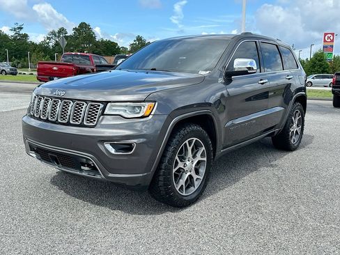 Used 2019 Jeep Grand Cherokee Overland AWD/4WD image 1