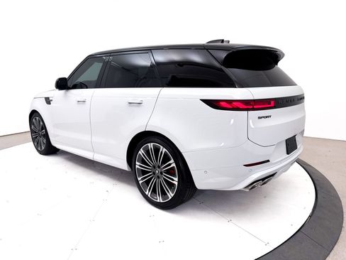 Used 2025 Land Rover Range Rover Sport Dynamic SE AWD/4WD image 15