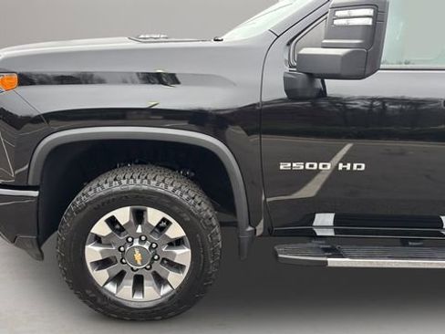 Certified 2024 Chevrolet Silverado 2500 Custom w/ Custom Convenience Package image 32