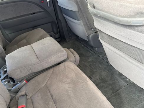 Used 2005 Honda Odyssey EX image 27