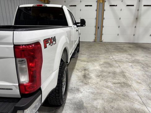 Used 2019 Ford F250 XL w/ XL Value Package AWD/4WD image 10