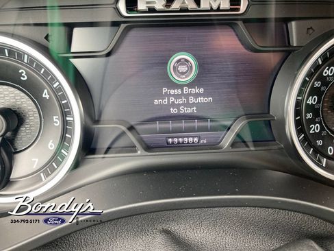 Used 2019 RAM 1500 Big Horn AWD/4WD image 5