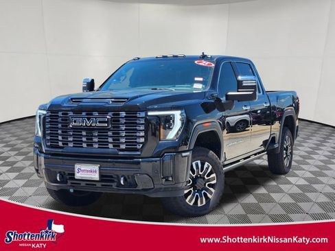Used 2025 GMC Sierra 2500 Denali Ultimate AWD/4WD image 1