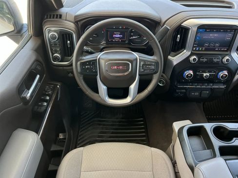 Used 2020 GMC Sierra 1500 Elevation w/ Elevation Value Package AWD/4WD image 15