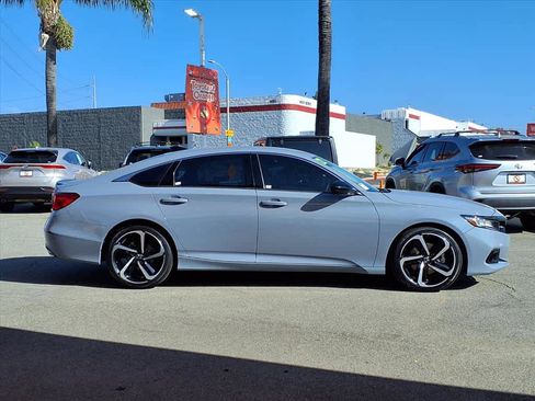 Used 2022 Honda Accord Sport Special Edition image 3