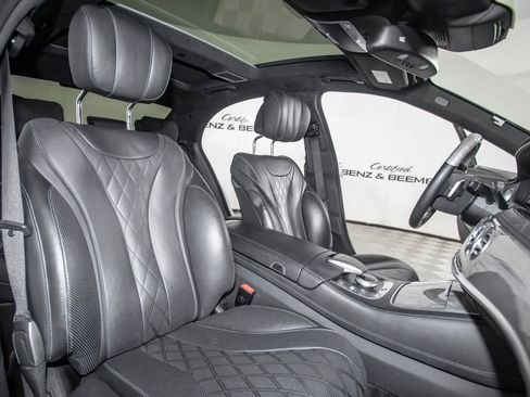 Used 2015 Mercedes-Benz S 550 Sedan image 16