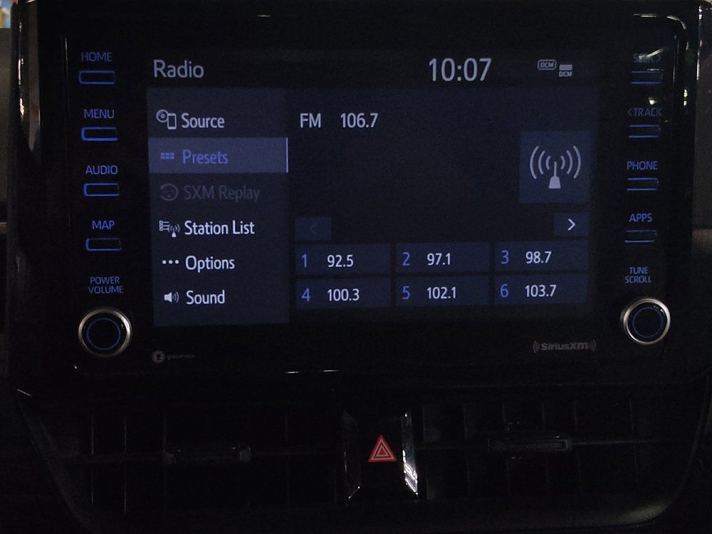 Used 2022 Toyota Corolla LE FWD image 25