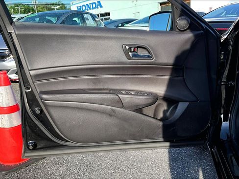 Used 2017 Acura ILX FWD image 21