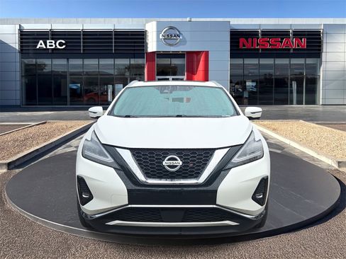 Used 2020 Nissan Murano SL w/ Moonroof Package image 2