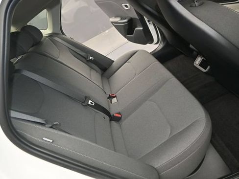 Used 2025 Kia K4 FWD image 15