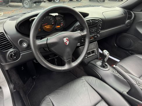 Used 2001 Porsche Boxster image 30