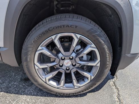 New 2027 GMC Terrain Elevation w/ Elevation Premium Package FWD image 12