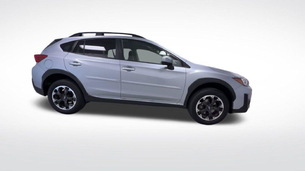 Used 2021 Subaru Crosstrek 2.0i Premium AWD/4WD image 9