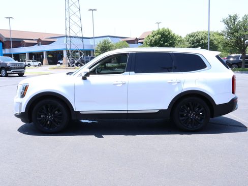 Used 2020 Kia Telluride SX w/ Towing Package FWD image 38