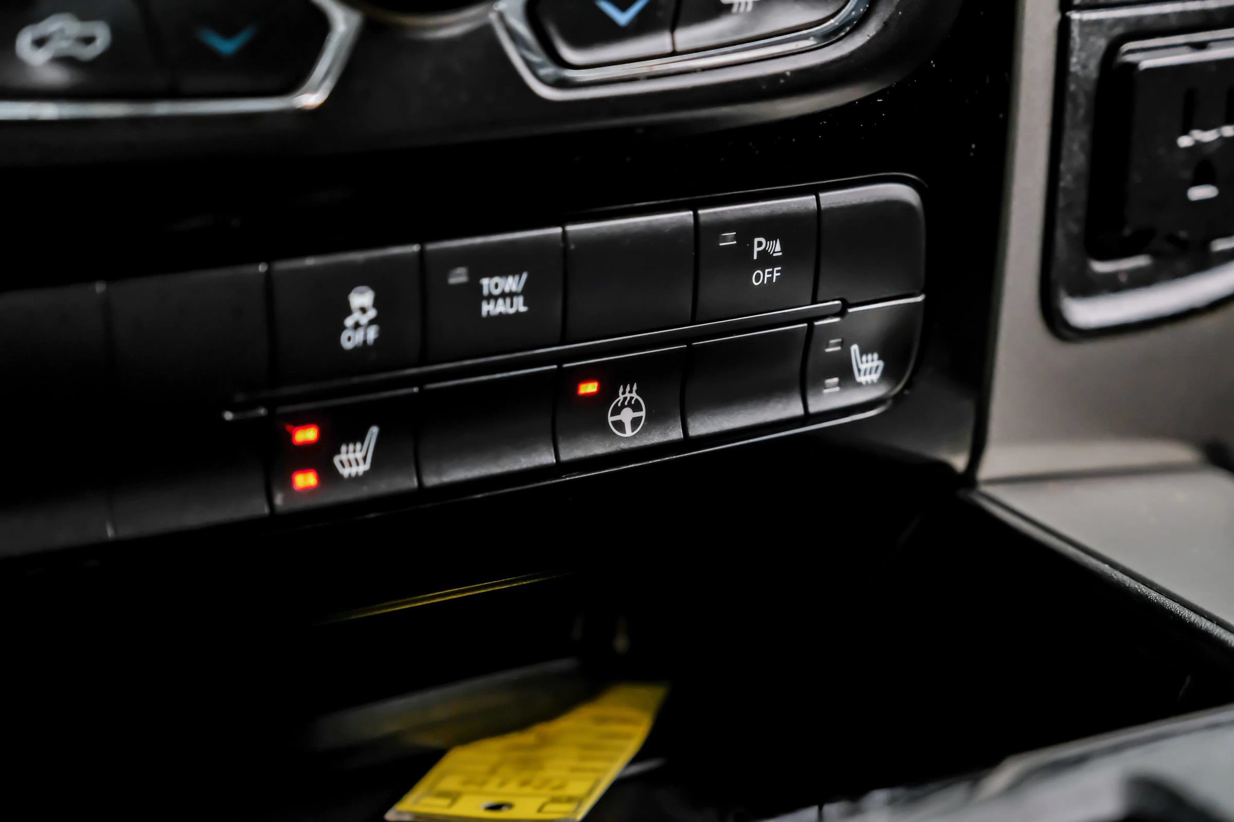 Used 2013 RAM 1500 Sport w/ Sport Premium Group AWD/4WD image 35
