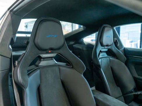 Certified 2026 Porsche 911 GT3 RWD image 25