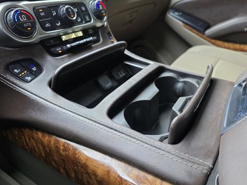 Used 2015 Chevrolet Tahoe LTZ RWD image 24